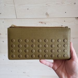 Dagne Dover wallet